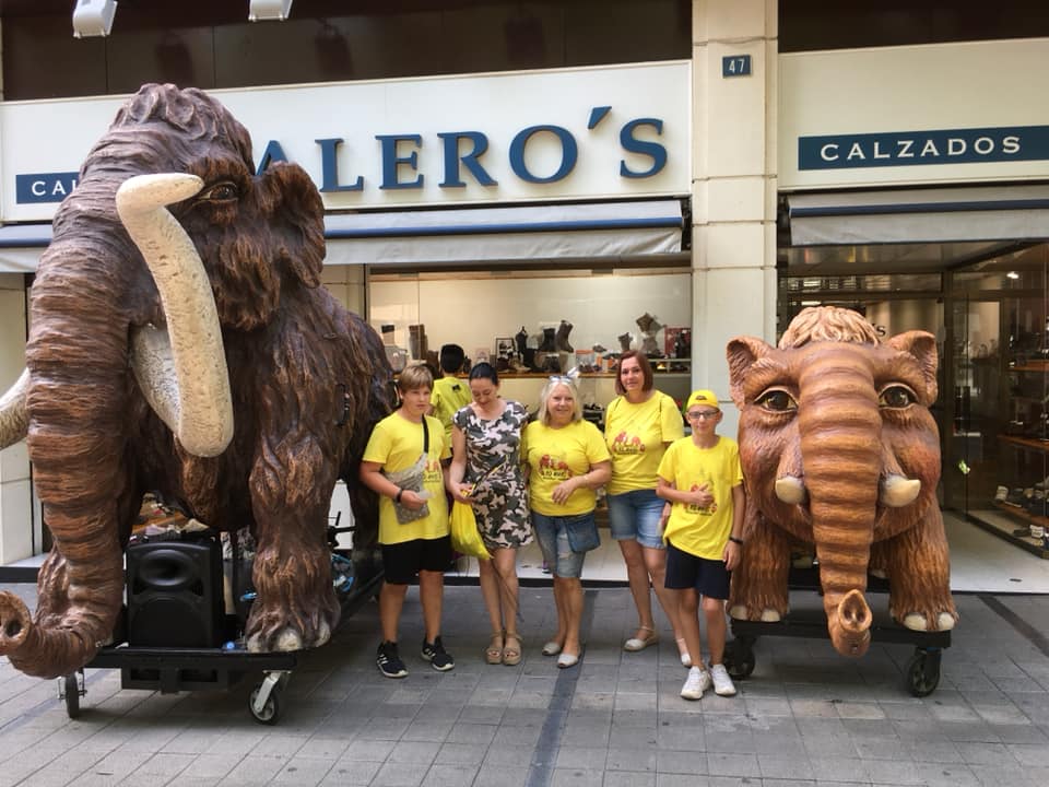 El Mamut i la Mamuteta de Viladecans